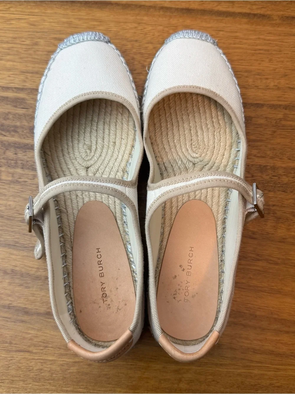 Tory Burch authentic tory